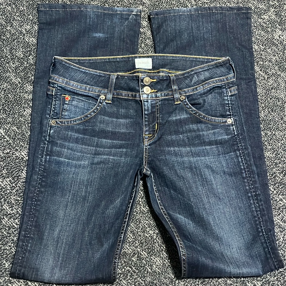 Hudson Jeans size 29!